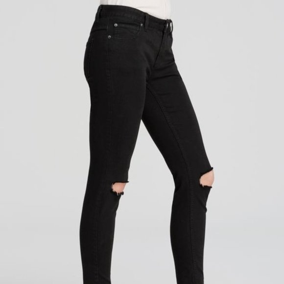Free People Black Ripped Knee Skinny Jeans sz 24 - Picture 2 of 4